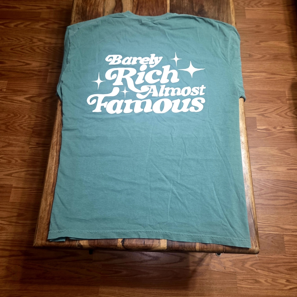 Motion Studios Men's Green Graphic Tee